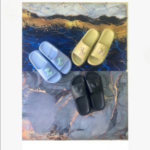ladies-slides-3