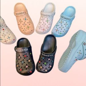 ladies-crocs-4