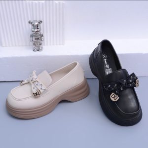 unisex-loafers-4