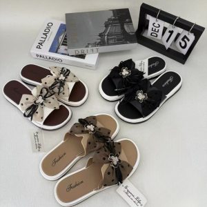 ladies-slides-5
