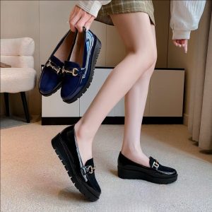 unisex-loafers-3