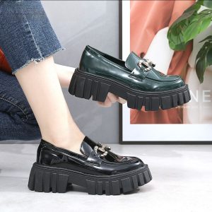 unisex-loafers