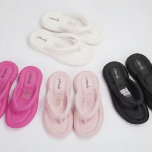 foam-flip-flops