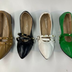 pointed-toe-ballet-flats