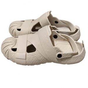unisex-crocs-5